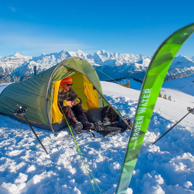 Übernachten auf der Lombachalp im Winter im Zelt
